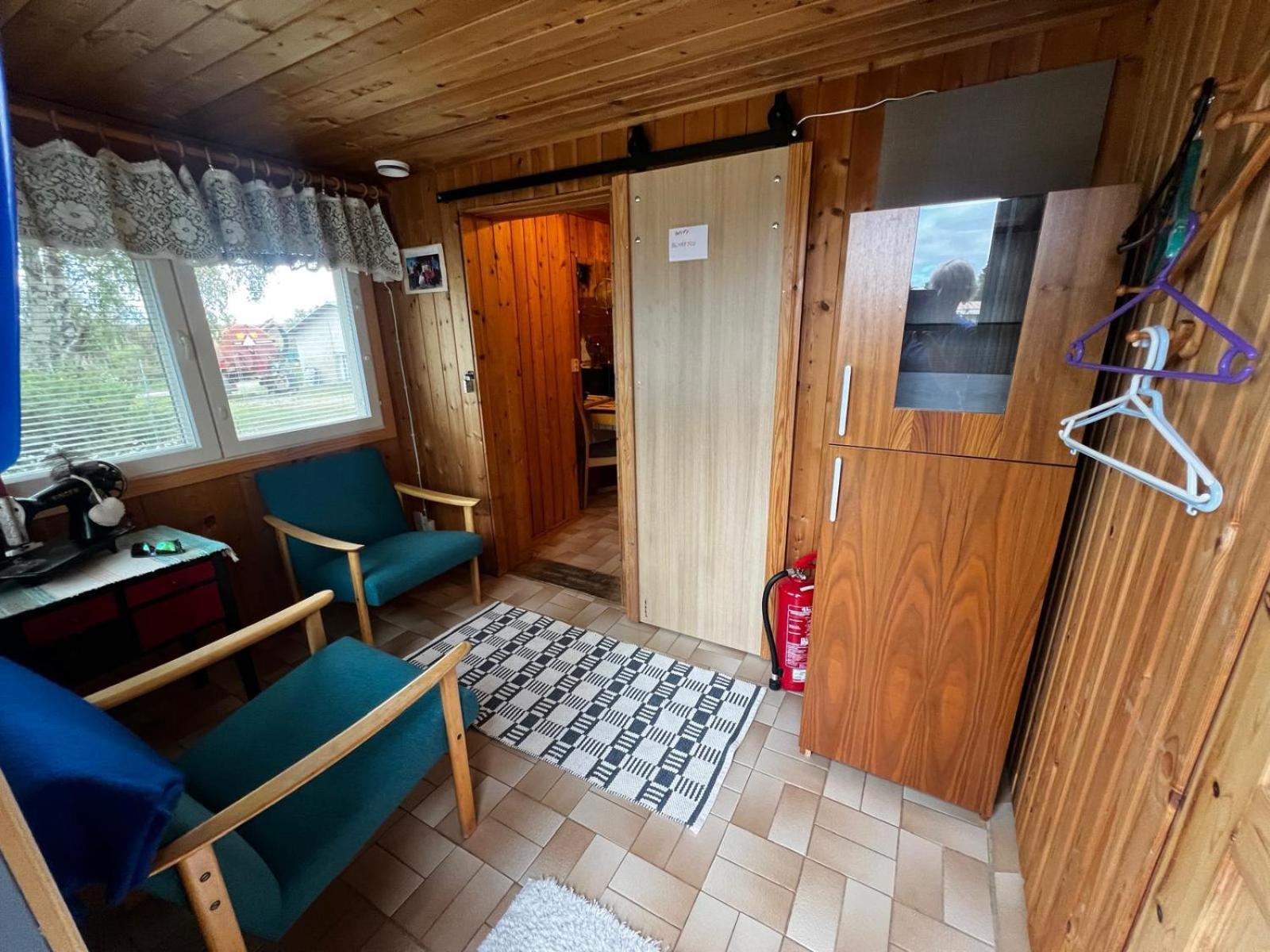 Adorable 1-Bedroom Cottage/Guesthouse In Kittilae Kültér fotó
